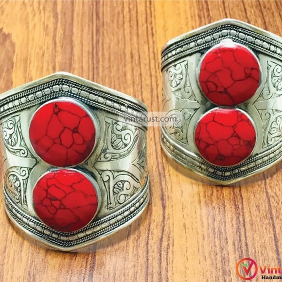 Single Red Coral Bracelets, Gemstone Bracelets, Vintage Handmade Adjustable - Picture 2 of 15